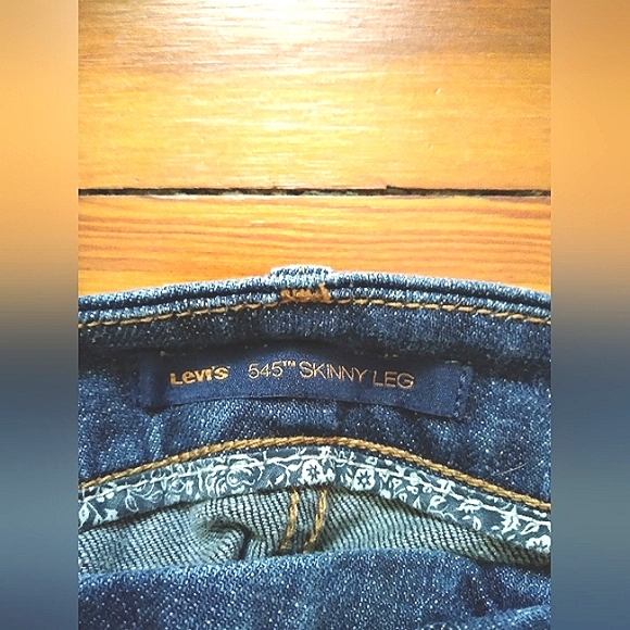 Levi's 545 skinny jean floral design piping interior - 12 - Picture 2 of 6